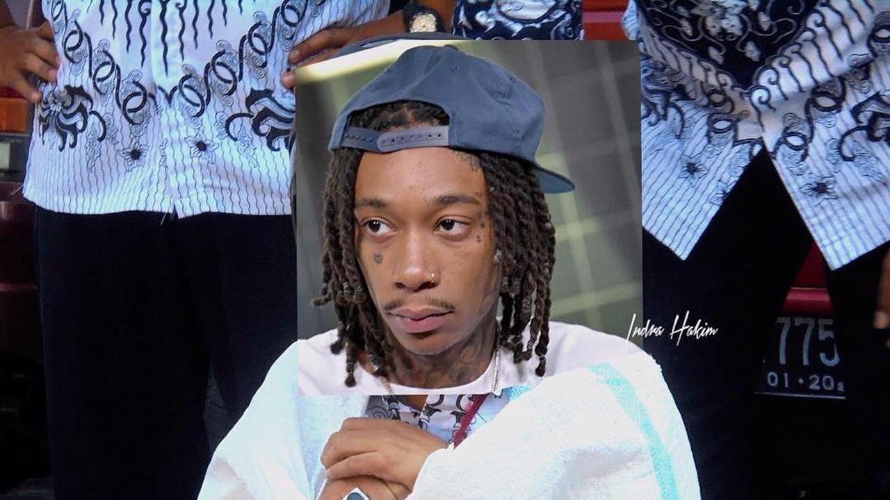6 Editan Foto Wiz Khalifa Jika Tinggal di Indonesia Ini Bikin Ngakak