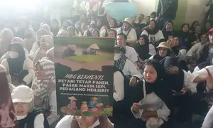 1.500 Pegawai SPPG Geruduk Kantor Bupati Tangerang.