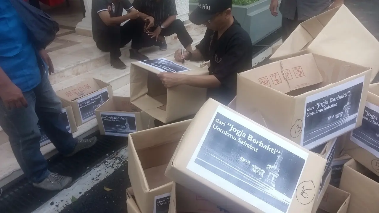 Kardus donasi Untukmu Sahabat Seventeen
