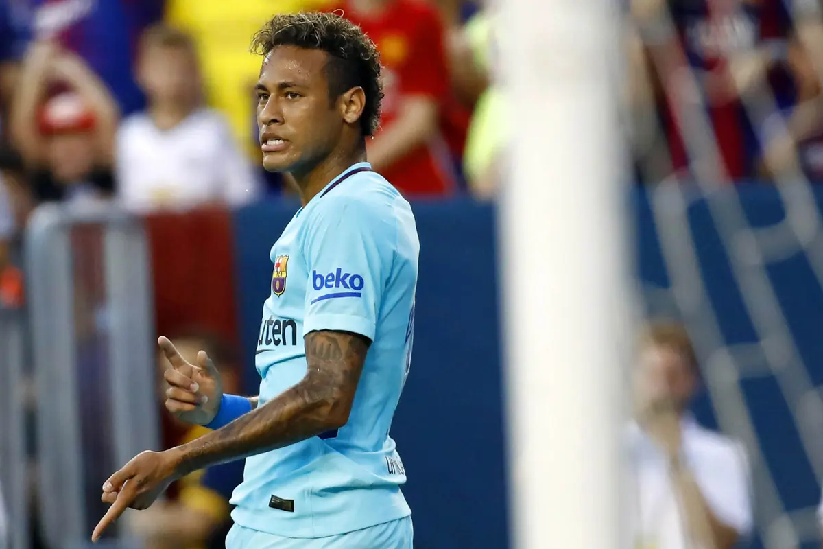 FOTO: Neymar Antar Barcelona Kalahkan Manchester United