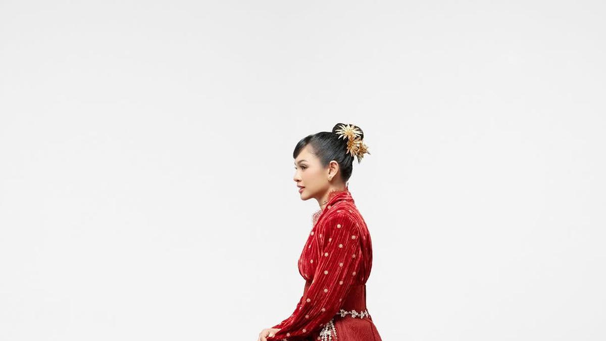 8 Ide Kostum Merayakan Hari Pahlawan dari Para Selebritas, dari Andien hingga Putri Marino