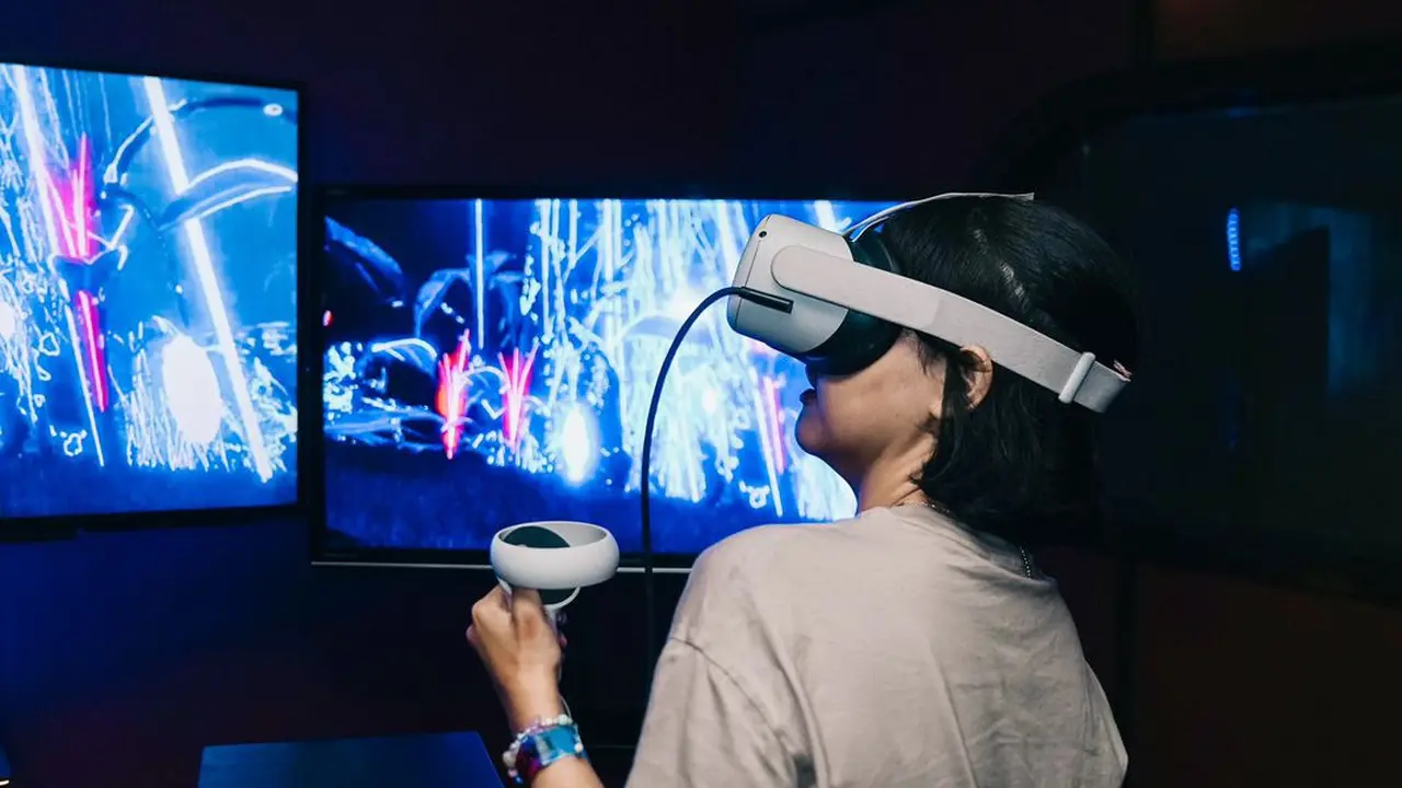Menikmati Karya Seni Multi Dimensi dengan Konsep Virtual Reality di Art Multiverse