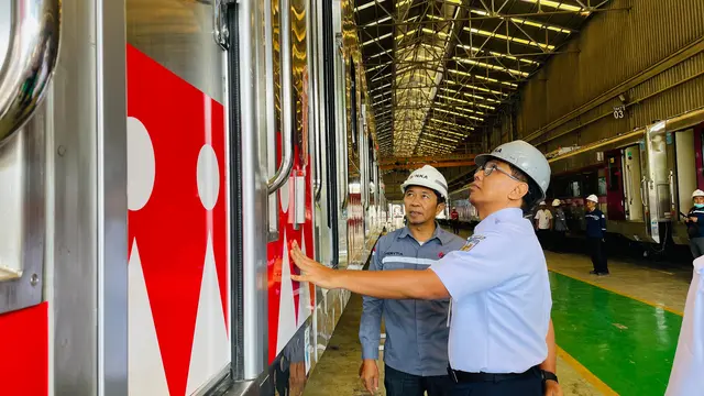 Keren, Intip Penampakan KRL Buatan PT Inka