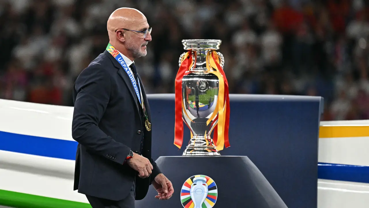 FOTO Pelatih Spanyol, Luis de la Fuente