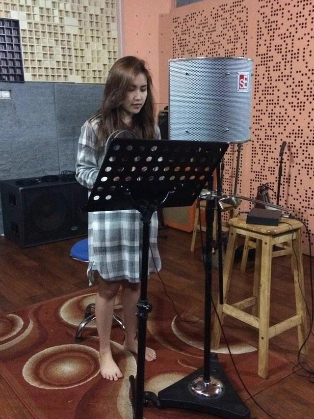 Masuk Daftar 100 Wanita Tercantik di Dunia, Inilah Potret Ayu Ting Ting Tanpa Makeup