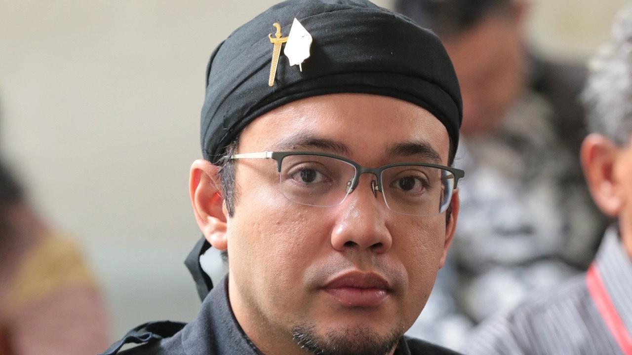 [Bintang] Sandy Tumiwa