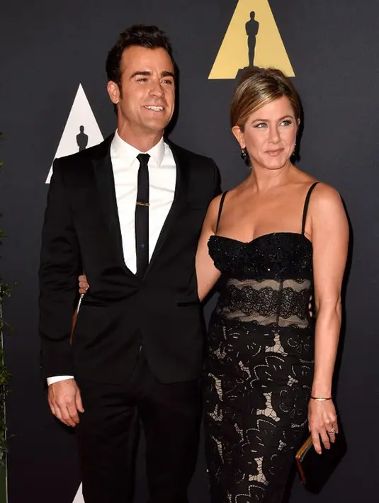 Pasangan Justin dan Jenn menghabiskan waktunya dengan berlibur, lantaran ini hal yang biasa dilakukan keduanya sebagai upaya mengistirahatkan diri dari segala aktivitasnya. (AFP/Bintang.com)