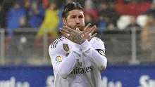 Bek Real Madrid, Sergio Ramos berselebrasi usai mencetak gol ke gawang Eibar lewat titik penalti pada pertandingan lanjutan Liga Spanyol di  stadion Ipurua (9/11/2019). Real Madrid menang telak 4-0 atas Eibar. (AP Photo/Alvaro Barrientos)