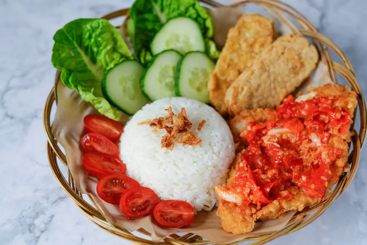 ayam geprek penyet sambal