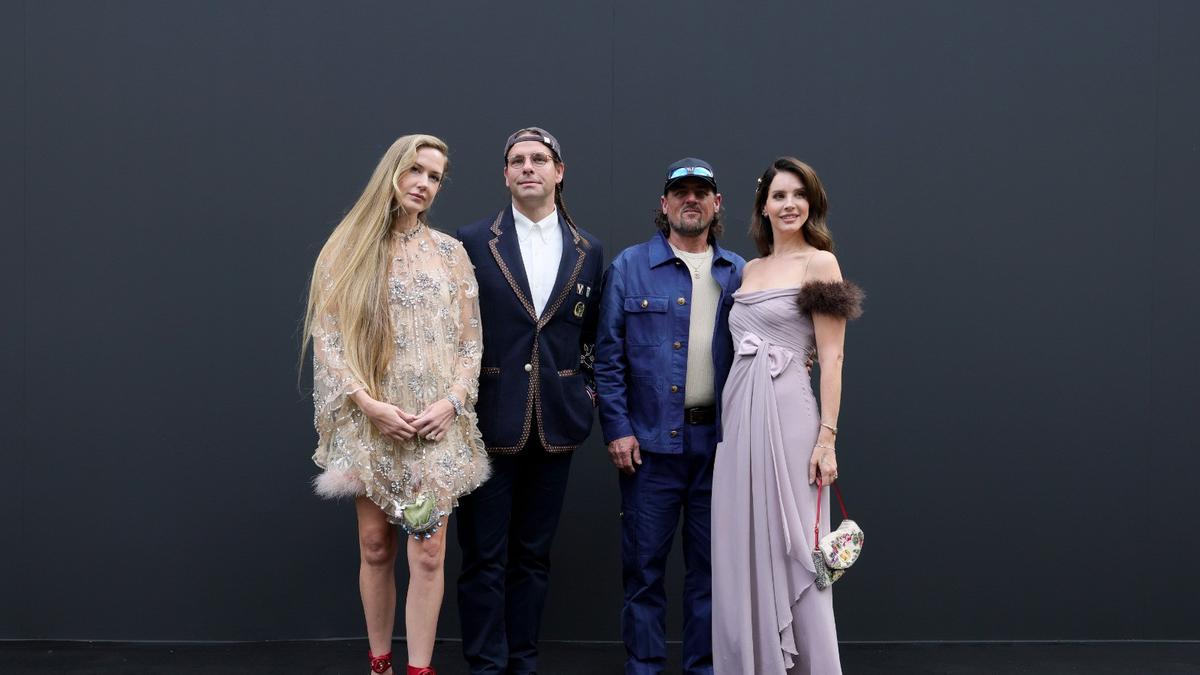 5 Gaya Artis di Valentino Spring 2026 ‘Fireflies’ Show, dari Lana Del Rey, Soobin TXT, hingga Rei-Liz IVE