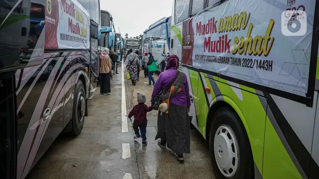 Peserta Mudik Gratis Kemenhub Penuhi Terminal Jatijajar Depok
