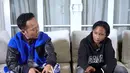Awal mula viralnya sosok Fajar karena ada andil dari Denny Cagur. Denny mengundang Fajar untuk mengobrol ke podcastnya. Berbagai quotes yang menyentuh hati diucapkan Fajar yang bikin banyak netizen terhibur. (Liputan6.com/YouTube/Denny Cagur)