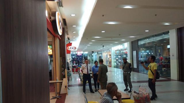 Pusat perbelanjaan di Medan