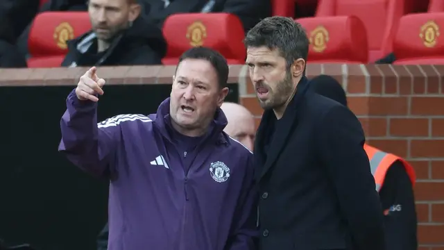 Michael Carrick dan Steve Holland
