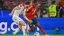 Pada menit ke-75, Nico Williams mencetak gol yang memperlebar keunggulan Spanyol atas Georgia. (Alberto PIZZOLI/AFP)