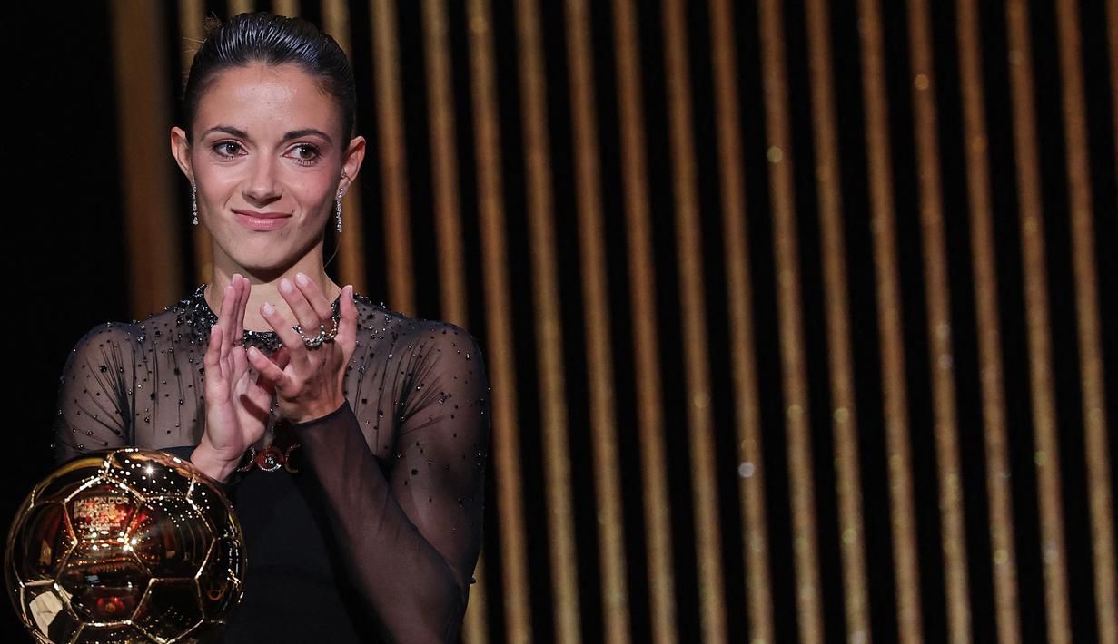 Ia mengalahkan Sam Kerr dari Chelsea yang berada di posisi kedua dan Salma Paralluelo dari Barcelona yang berada di peringkat ketiga. (FRANCK FIFE / AFP)