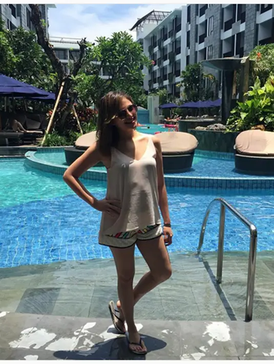 Beberapa hari belakangan ini, Marshanda kembali menjadi perbincangan. Foto-foto yang diunggah di akun Instagramnya membuat heboh nitizen.  (Instagram/@marshanda99)