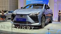 All New Lexus RZ tampil di GJAW 2023 (Otosia.com/Arendra Pranayaditya)