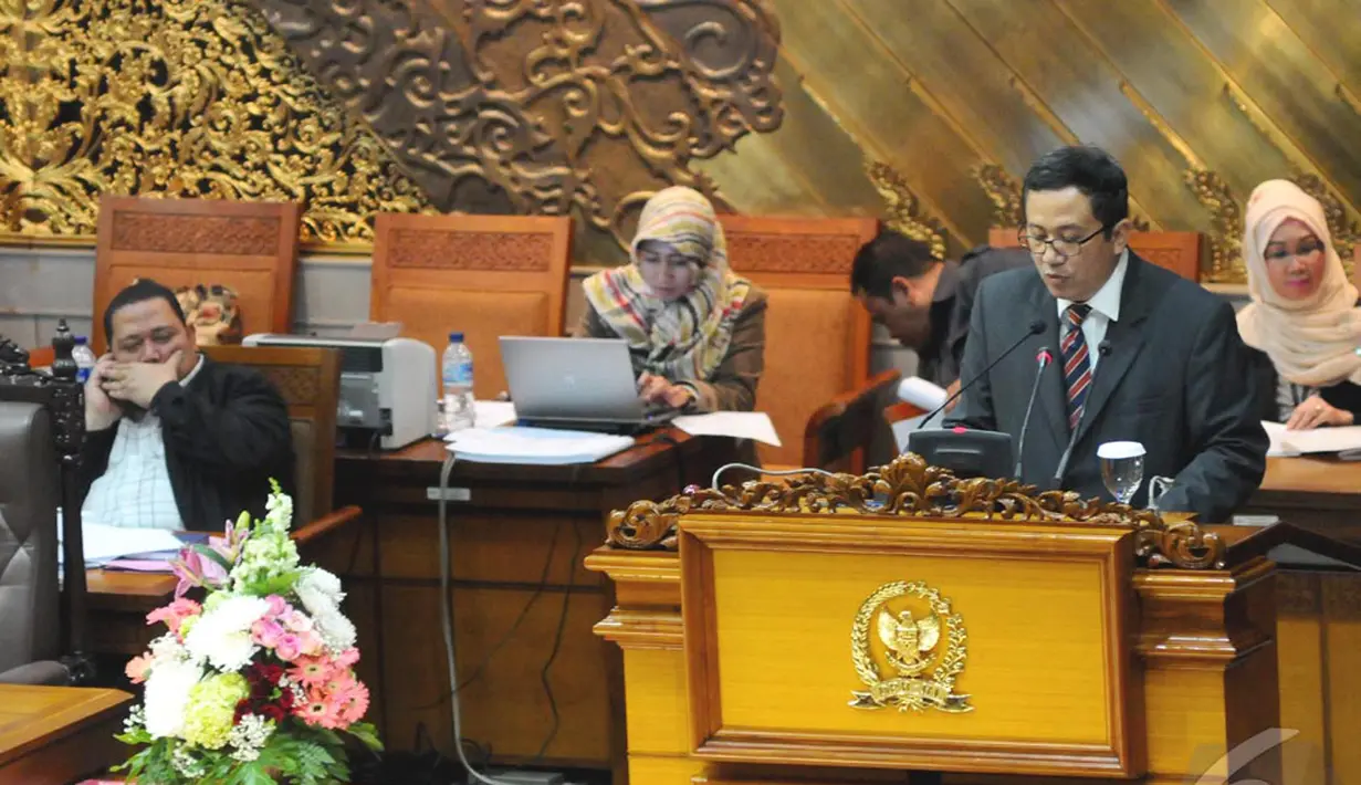  Didi Irawadi Syamsudin dari Fraksi Partai Demokrat membacakan Rancangan Undang - Undang Hak Cipta DPR-RI, Jakarta, Rabu (17/9/2014) (Liputan6.com/Andrian M Tunay)