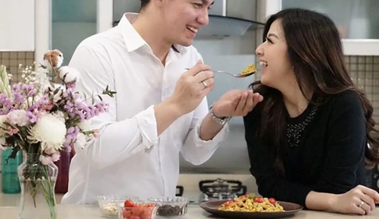 "Udah biasa ditanya begitu. Santai aja," singkat Franda saat ditemui di Hotel Veranda, Kebayoran Lama, Jakarta Selatan, Rabu (8/3). (Instagram/samuel_zylgwyn)