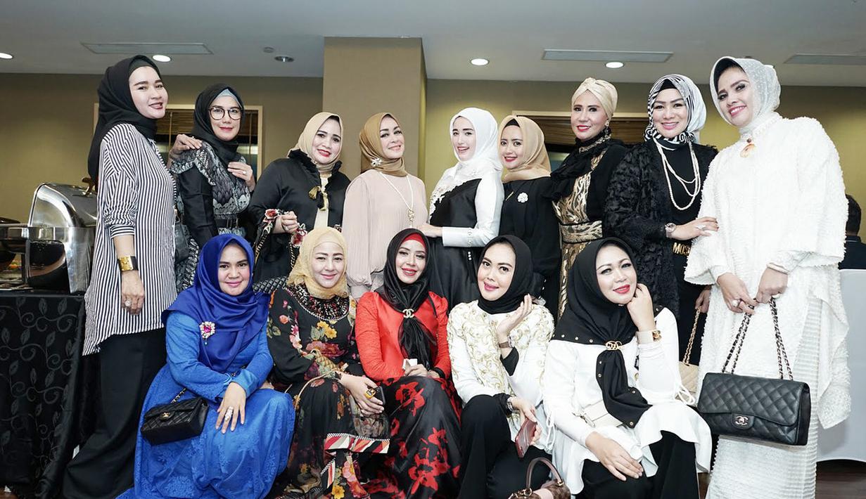 Perayaan Ulang Tahun Pernikahan Pasha Ungu dan Adelia 