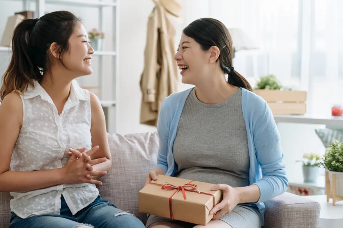 Ide Hadiah Berbeda untuk Saudara Perempuan Tersayang yang Akan Menikah