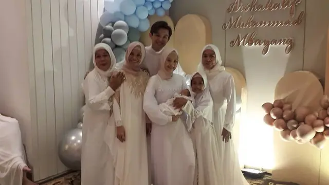 6 Momen Akikah Buah Hati Dinda Hauw, Digelar Bersamaan dengan Tasyakuran Anak Kakaknya