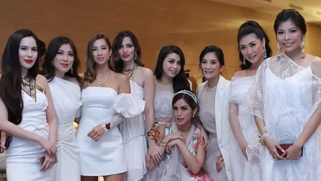 6 Potret Terbaru Girls Squad, Ditinggal Chacha Frederica dan Karenina Sunny
