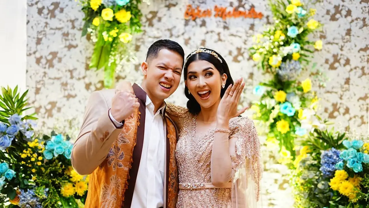 Resmi Tunangan, Begini Potret Bahagia Kevin Liliana dengan Oscar Mahendra