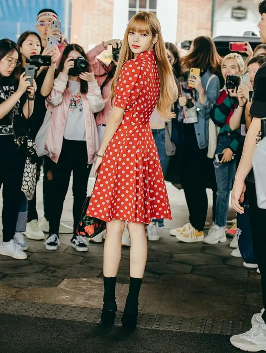 (Instagram/lisa.blackpink)