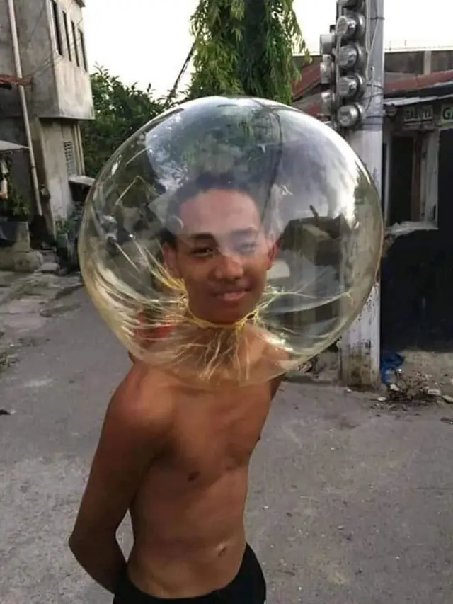 6 Tingkah Iseng Pemuda yang Kocak Ini Tertangkap Kamera, Absurd