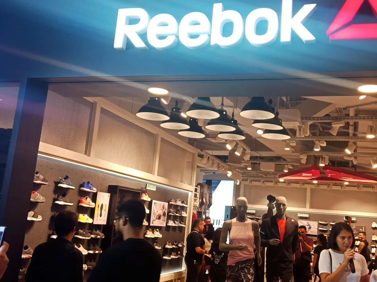 Reebok shop indonesia sale