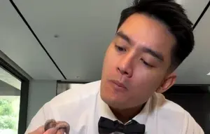 Boy William Cicipi Tembiluk, Kuliner Ekstrem dari Kalimantan yang Bikin Ketagihan