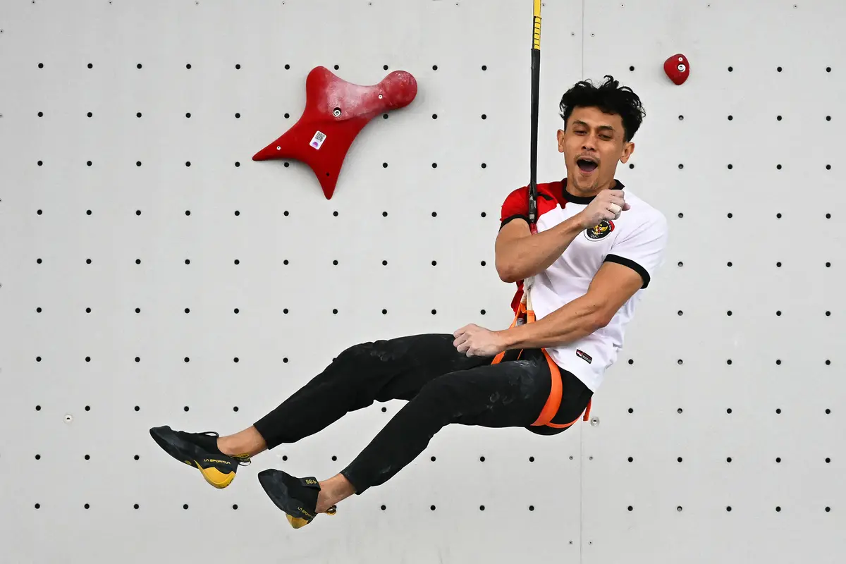 Foto: Veddriq Leonardo Persembahkan Emas Pertama Indonesia di Olimpiade Paris 2024