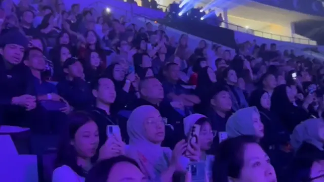 Krisdayanti, Titi DJ, dan Ruth Sahanaya menghidupkan kenangan konser Super Diva. (credit: instagram.