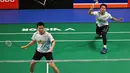 Mohammad Ahsan/Hendra Setiawan berhasil menumbangkan perlawanan wakil Australia, Pramudya Kusumawardan/Andika Ramadiansyah dua set langsung (21-14, 21-17). (Saeed KHAN/AFP)