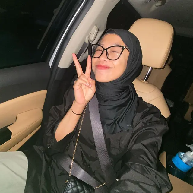 6 Potret Atlet Voli Megawati Saat di Luar Lapangan Ini Bikin Pangling