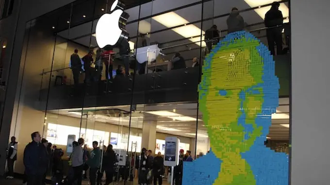 10 Kreasi Mengagumkan di Jendela yang Dibuat dari Kertas Memo