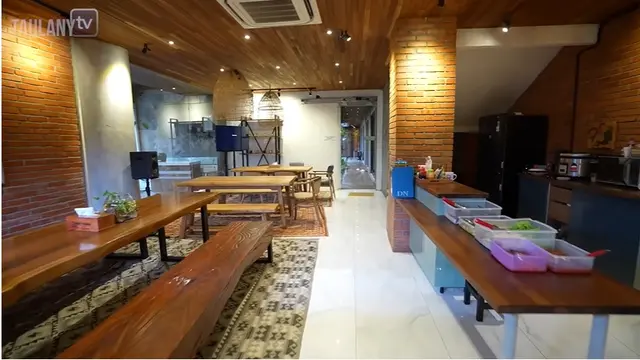 12 Potret Kantor Baru Baim Wong, Berkonsep Industrial Lengkap dengan Waterboom