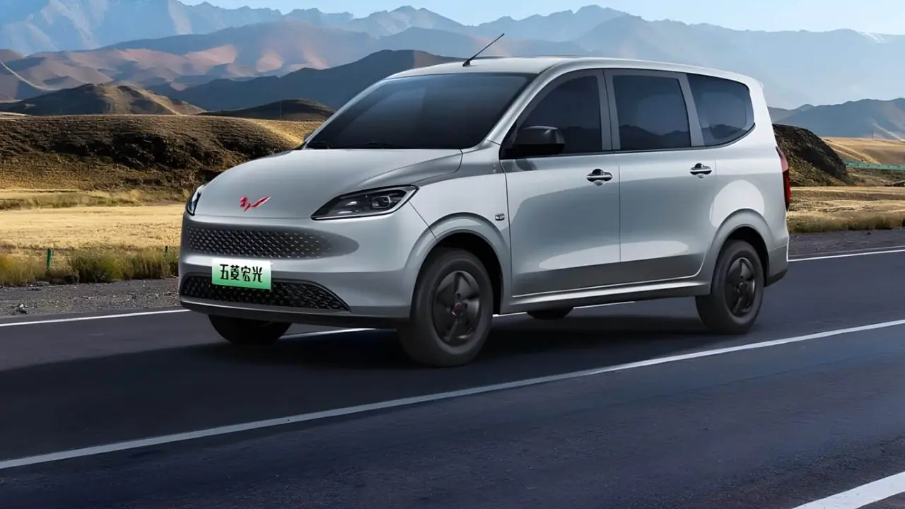 Wuling Buka Pesanan Hongguang EREV, MPV Hybrid dengan Jarak Tempuh 1.000 Km (Carnewschina)