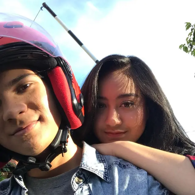 Main Film Bareng Ini 6 Momen Kebersamaan Salshabilla Adriani dengan Endy Arfian