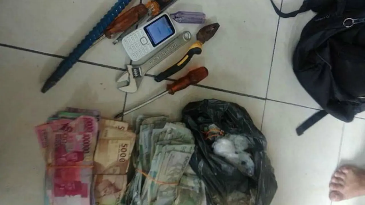 Ingin Beli Kado Anak, Pria Asal Malang Nekat Curi Kotak Amal