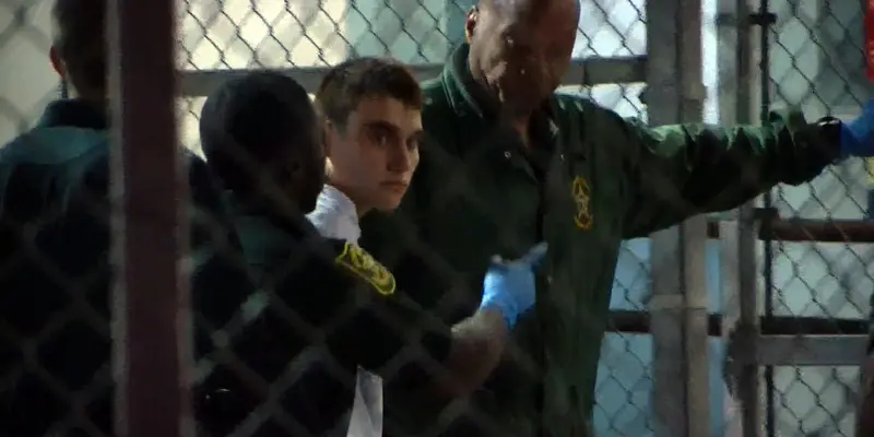 Sosok Nikolas Cruz, Pemuda Penembak Massal yang Tewaskan 17 Orang