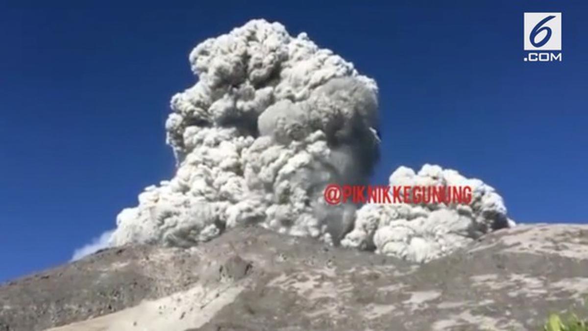 VIDEO: Detik-Detik Letusan Freatik Gunung Merapi Terjadi
