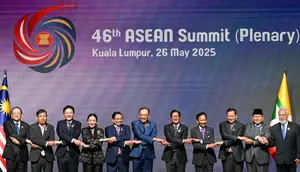 Diketahui sebelumnya, Konferensi Tingkat Tinggi (KTT) ke-46 ASEAN direncanakan akan membahas sejumlah isu, mulai dari perkembangan kawasan regional hingga persoalan ekonomi. (MOHD RASFAN/POOL/AFP)