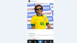 Valentino Rossi mengenakan Jersey Nasional Brazil bernomor 46. (foto/instagram/valeyellow46)