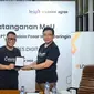 Penandatanganan MoU kerja sama antara Leap dengan PT Pengelola Pasar Induk Caringin oleh 
EVP Digital Business and Technology Telkom Saiful Hidajat (kiri) dan Pemilik Pasar Induk Caringin 
Agung Suryamal (kanan). (Foto: Istimewa)