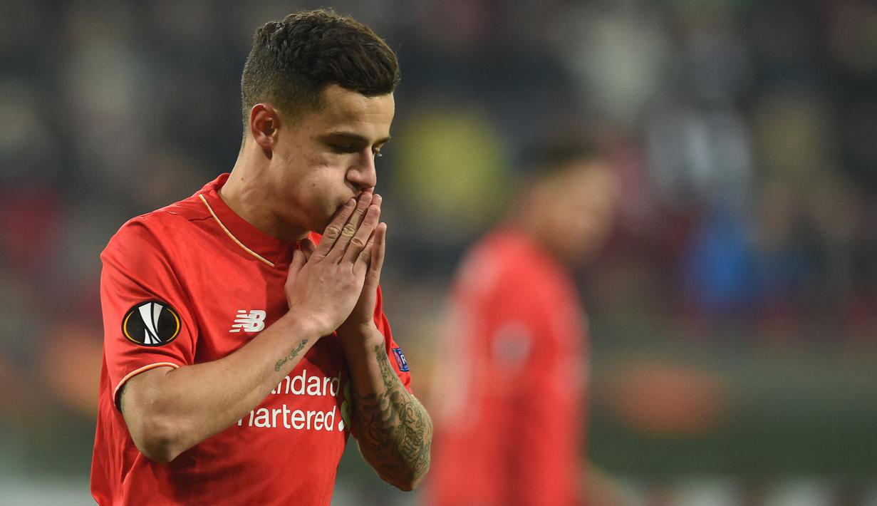Philippe Coutinho sering dijuluki "penyihir cilik" oleh fans Liverpool karena memiliki tendangan jarak jauh yang mengagumkan. Sayangnya, ia memutuskan hengkang menuju Barcelona dan tak mampu tampil gemilang seperti The Reds. (AFP/Christof Stache)