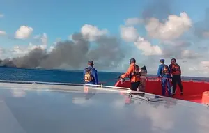 KMP Putri Yasmin Terbakar di Laut Lombok, Ini Kondisi Terkini