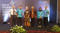 BRIsyariah memberikan edukasi mengenai pengelolaan keuangan syariah dan permodalan perbankan syariah di hadapan 100 orang pelaku ekonomi kreatif di Cirebon.